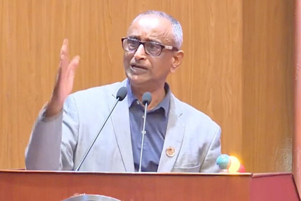 पूर्वमन्त्री जितेन्द्र देवले फेरी त्यागे एमाले